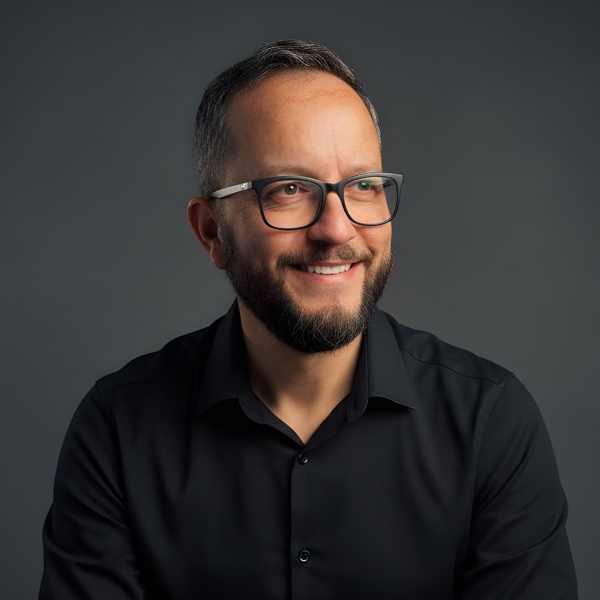 Colin Scotland, author of The Amplified Coach